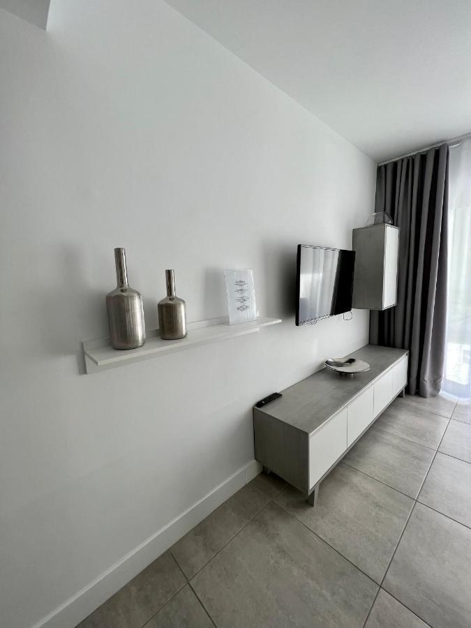 Corralejo Bristol Terrace Apartment Con Giardino Privato Esterno المظهر الخارجي الصورة